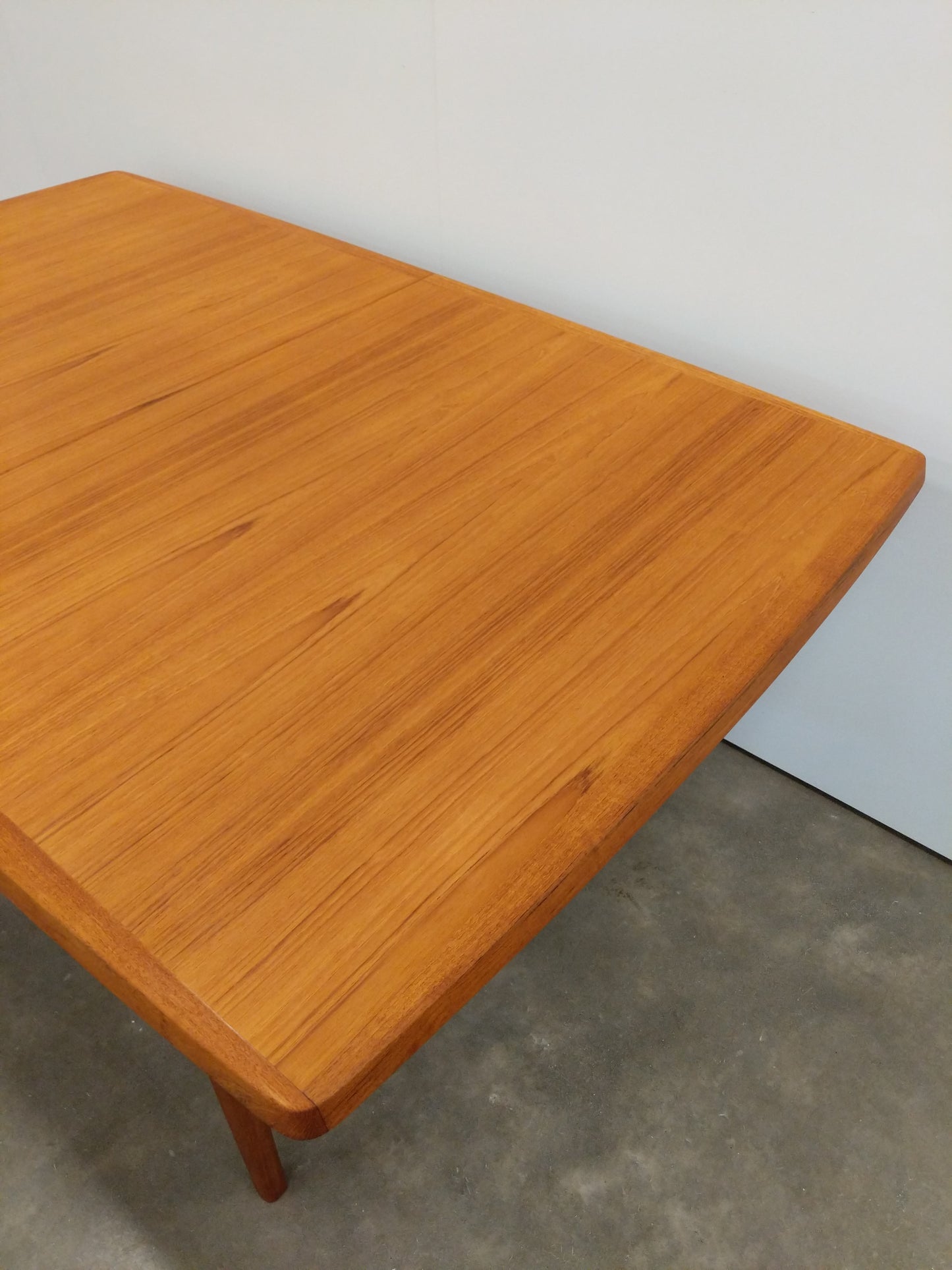 Vintage Mid Century Modern Teak Expandable Dining Table