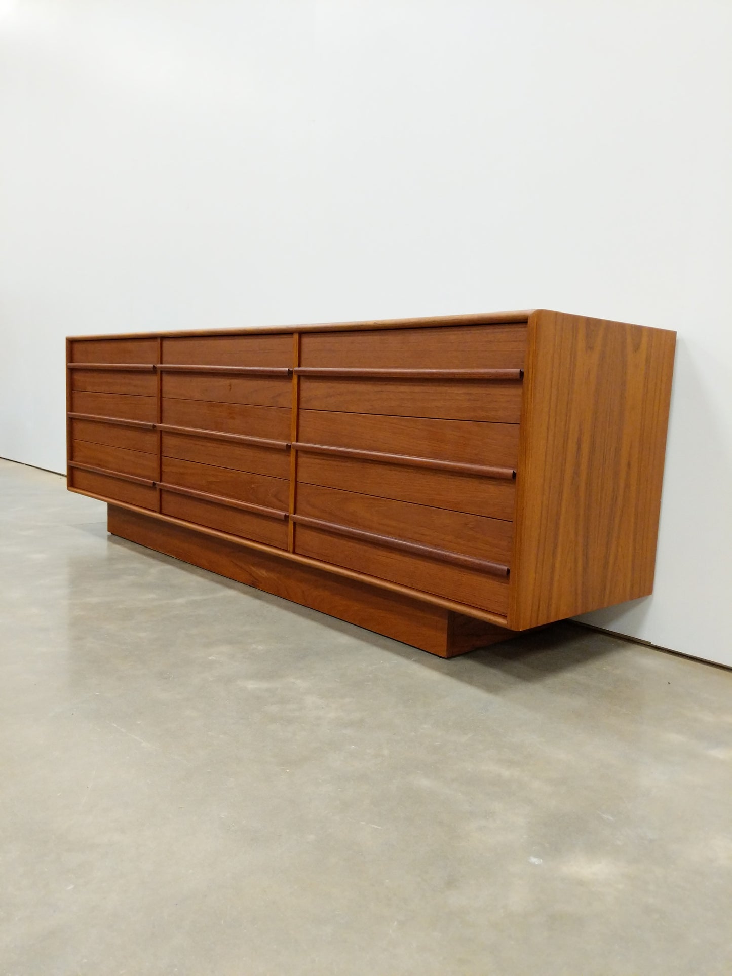 Vintage Mid Century Modern Teak Dresser by Inter-Continental-Design