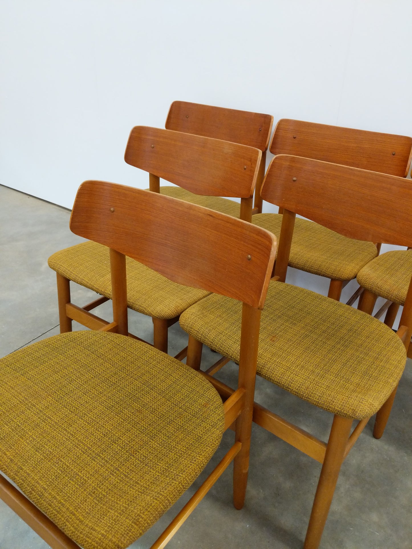 Set of 6 Vintage Danish Modern Dining Chairs