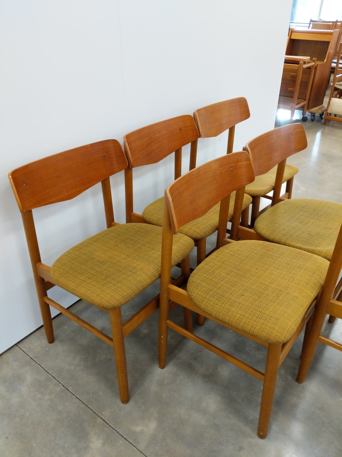 Set of 6 Vintage Danish Modern Dining Chairs