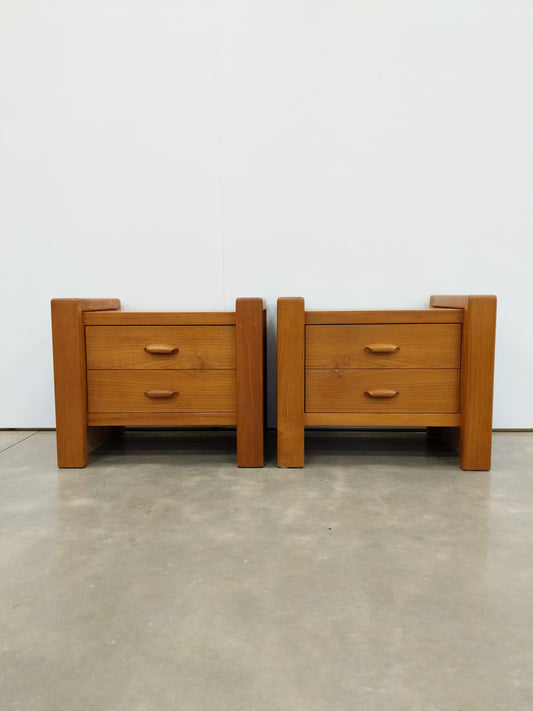 Pair of Vintage Mid Century Modern Teak Nightstands