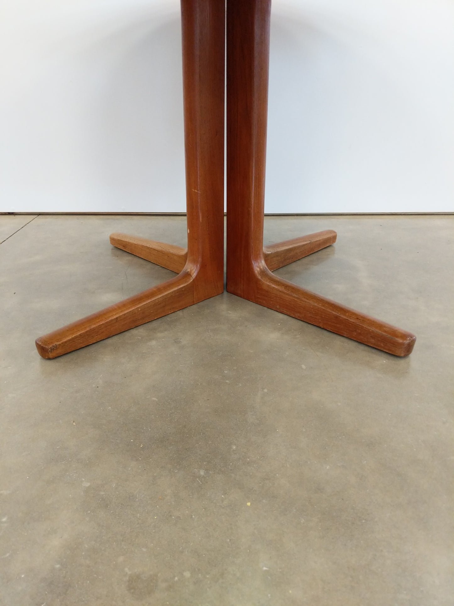 Vintage Danish Modern Teak Expandable Dining Table by Vejle