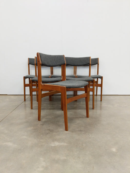 Set of 6 Vintage Danish Modern Erik Buch Dining Chairs